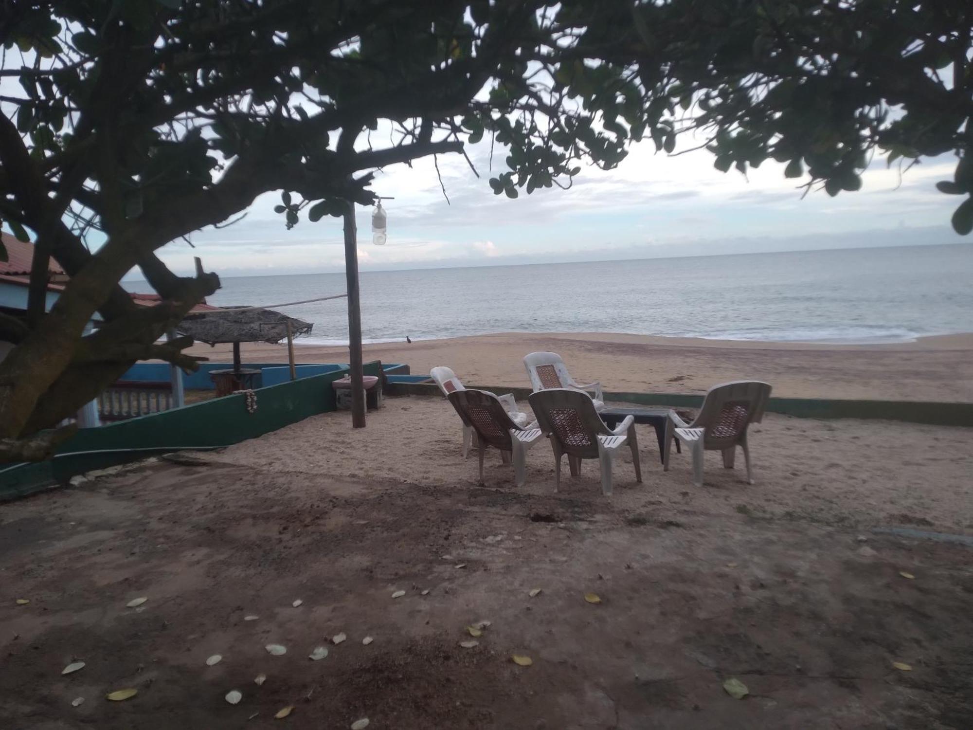 Happy Beach Cabana Hambantota Exterior photo