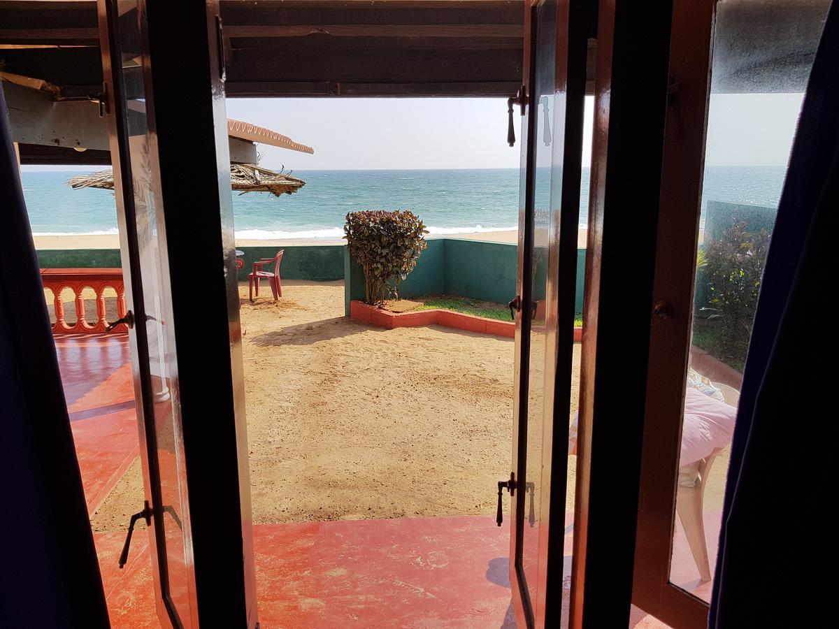 Happy Beach Cabana Hambantota Exterior photo