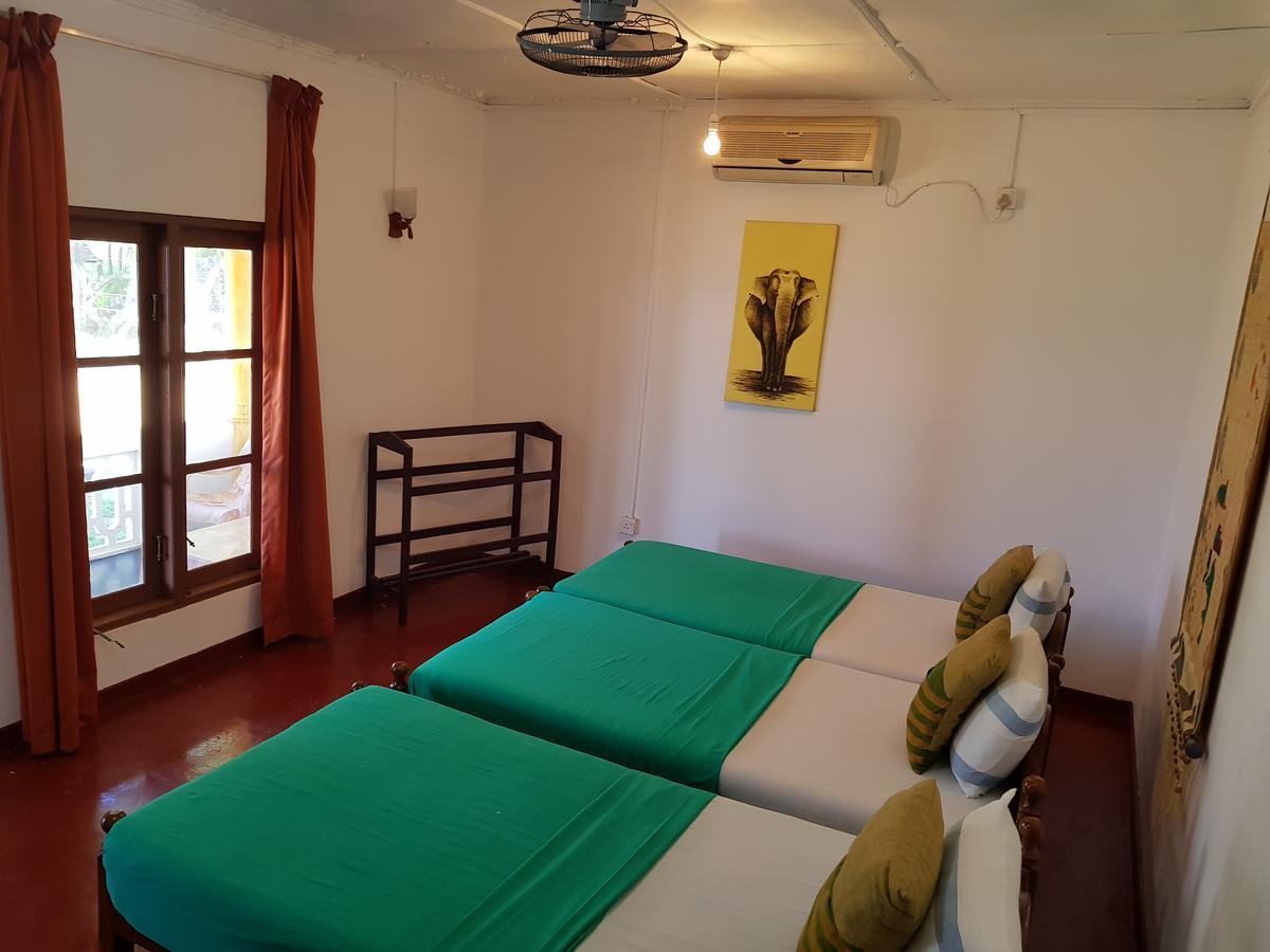 Happy Beach Cabana Hambantota Exterior photo